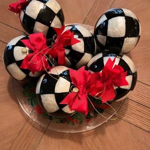 Beautiful MacKenzie Childs Original Courtly Check CAPIZ Ornaments